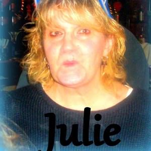 Meet your Posher, Julie